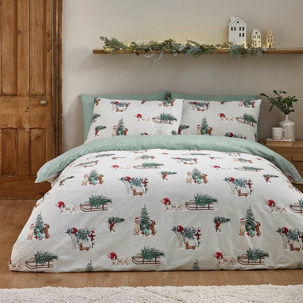 Zelena/v naravni barvi flanelna posteljnina za zakonsko posteljo 200x200 cm Brushed Christmas Dogs – Catherine Lansfield