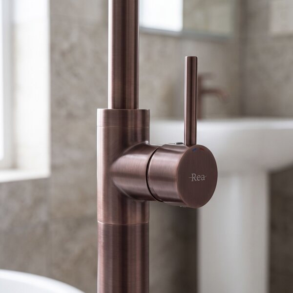 Talna Armatura za Umivalnik Rea Lungo Brush Brown