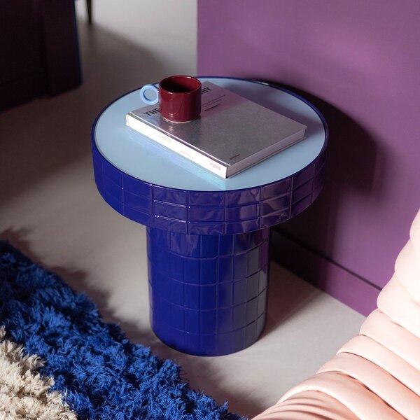 Bordo rdeča skodelica iz kamenine 280 ml Lou – ONA