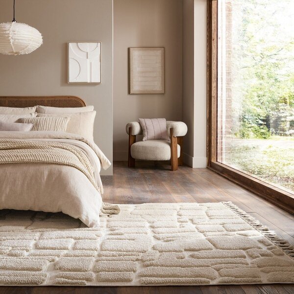 Kremno bela preproga 133x190 cm Esra Cobbled – Flair Rugs