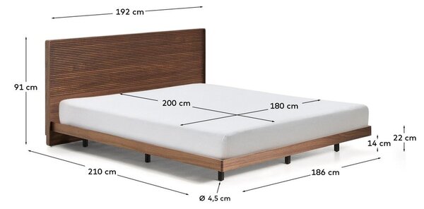Rjava zakonska postelja iz masivne breze z letvenim dnom 180x200 cm Norlen – Kave Home