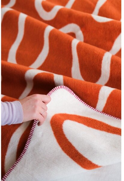 Oranžna odeja 150x200 cm Swirl – noo.ma