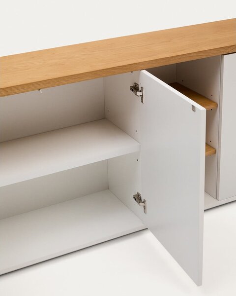 Bela komoda v hrastovem dekorju 180x75x36 cm Abilen – Kave Home