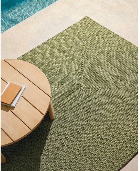 Zelena notranja in zunanja preproga iz recikliranih vlaken 160x230 cm Despas – Kave Home