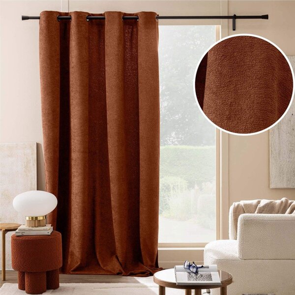Bouclé zavesa v barvi terakote 140x260 cm Winona – douceur d'intérieur