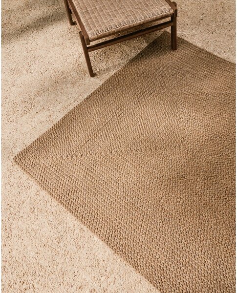 Bež notranja in zunanja preproga iz recikliranih vlaken 160x230 cm Despas – Kave Home