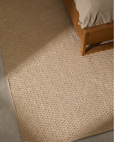 Kremno bela ročno tkana preproga iz mešanice bombaža 160x230 cm Mascarell – Kave Home