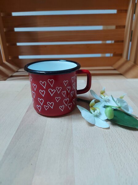 Lonček emajliran Smaltum rdeč s srčki mali fi 8 cm