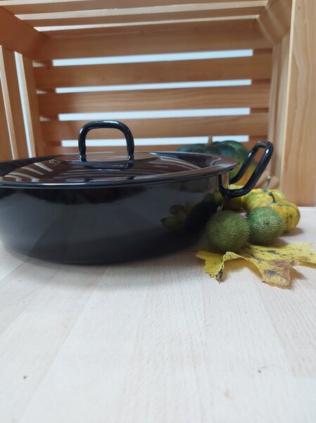Ponev črna masivna konus fi 28 cm