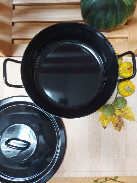 Ponev črna masivna konus fi 28 cm
