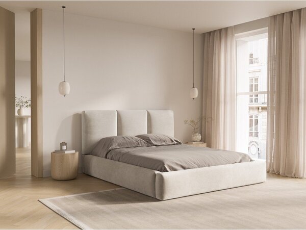 Kremno bela žametna oblazinjena zakonska postelja s prostorom za shranjevanje in z letvenim dnom 160x200 cm Brody – Mazzini Beds