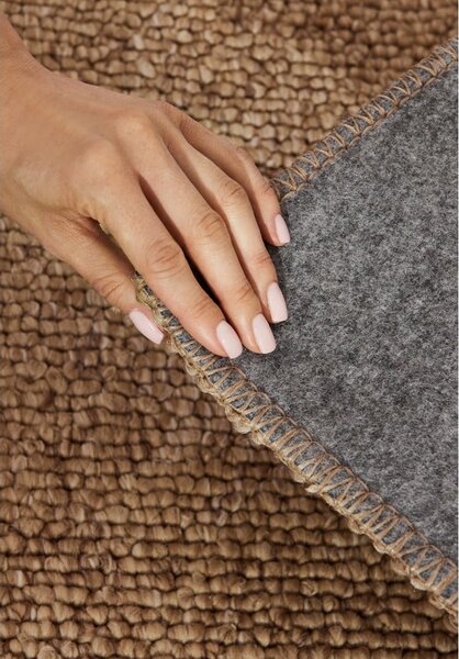 Svetlo rjava pralna preproga 80x150 cm Rocco Caramel – Elle Decoration