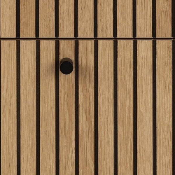 Komoda v hrastovem dekorju v naravni barvi 81x80x40 cm Albany – Actona