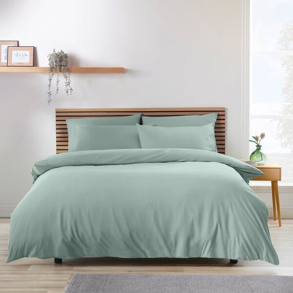 Zelena enojna posteljnina iz mikrovlaken 135x200 cm So Soft Easy Iron – Catherine Lansfield