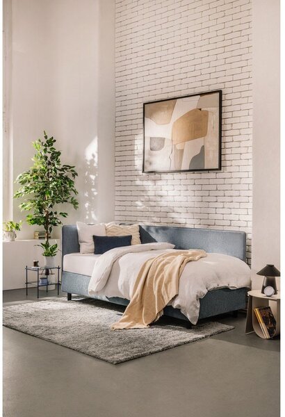 Modra oblazinjena postelja s prostorom za shranjevanje z vzmetnico 120x200 cm Avela – Bonami Selection