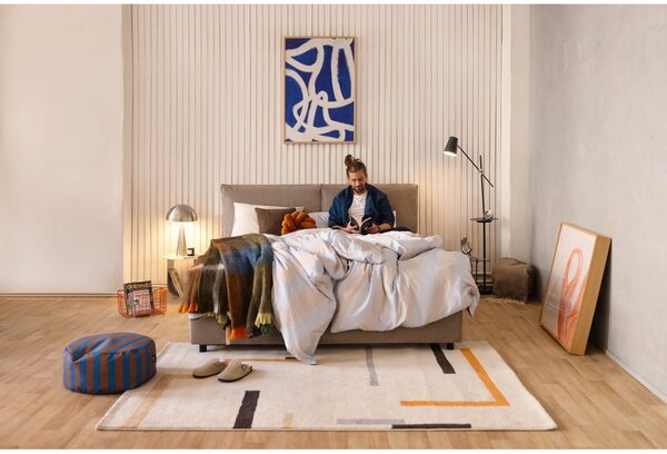 Sivorjava oblazinjena zakonska postelja s prostorom za shranjevanje z letvenim dnom 160x200 cm Myra Pillow – Bonami Selection
