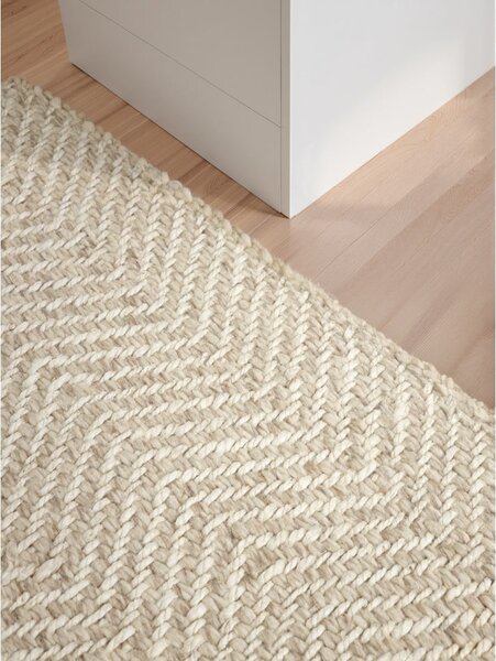 Kremno bela/slonokoščena ročno tkana preproga iz mešanice volne 200x290 cm Majoli – Elle Decoration