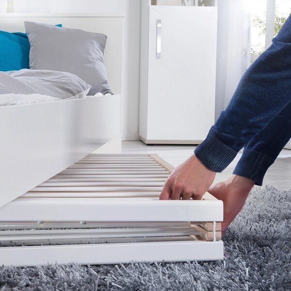 Bela zložljiva otroška posteljica na koleščkih 60x120 cm Fold up – Roba