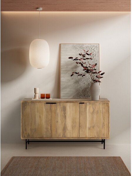 Komoda iz masivnega manga v naravni barvi 150x85x40 cm Mundra – MOME