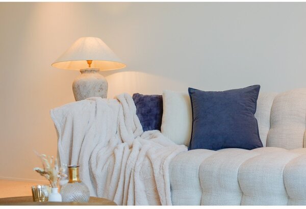 Belo-bež odeja iz umetnega krzna 150x200 cm Ruby – Tiseco Home Studio