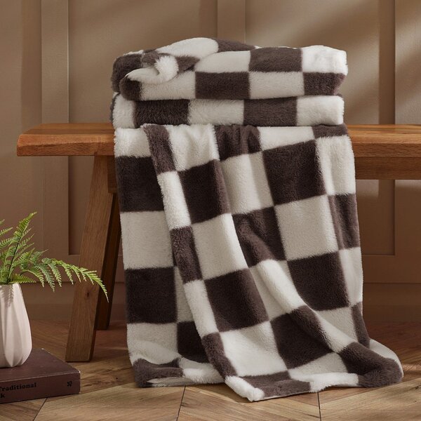 Bela/temno rjava odeja 130x170 cm Cosy Soft Checkerboard – Catherine Lansfield