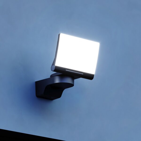 STEINEL XLED Home 2 zunanji reflektor v črni barvi, Črna, Plastika