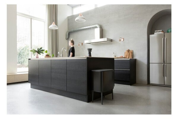 Mat črn jeklen koš za smeti na dotik 36 l Bo Touch Bin – Brabantia