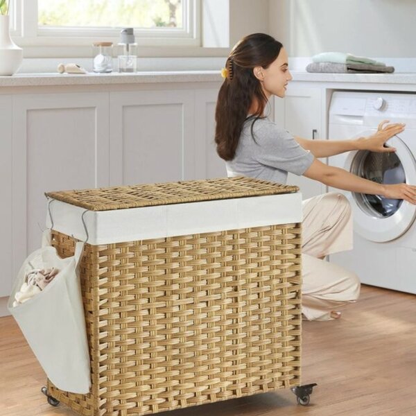 Košara za perilo na kolesih iz umetnega ratana AVA, 140l, naravno rjava SongmicsHome