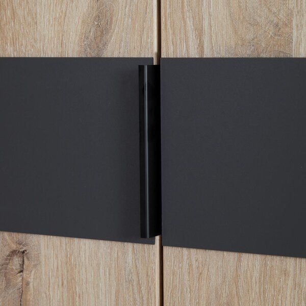 Based Omara S Klasičnimi Vrati Bergamo -Based-