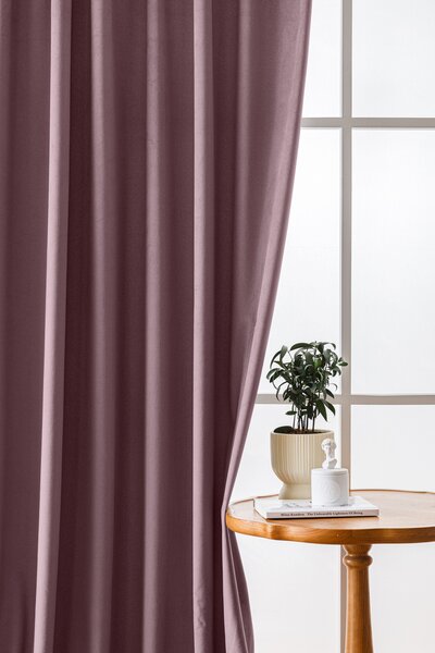 Svetlo vijolična zatemnitvena zavesa VELVET 140x250 cm Za obesiti: Trak za nabiranje