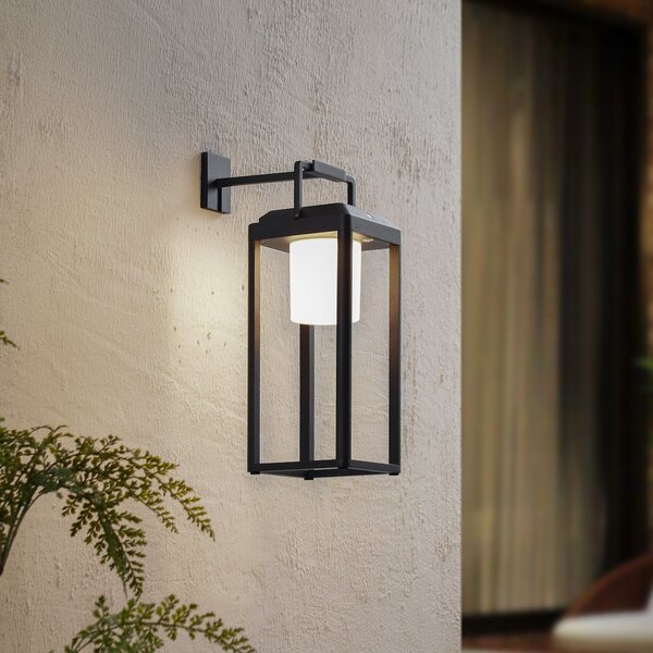 Lucande LED solarno stensko svetilo Tilena, kotno, črno, aluminij, zatemnjen, Črna, Aluminij, Sodobni