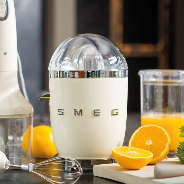 Kremno bel električni ožemalnik 50's Retro Style – SMEG