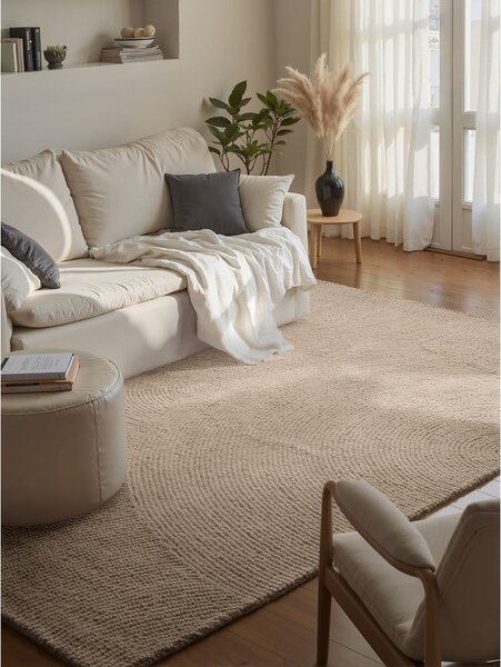 Bež ročno tkana volnena preproga 120x180 cm Calmio – Hanse Home