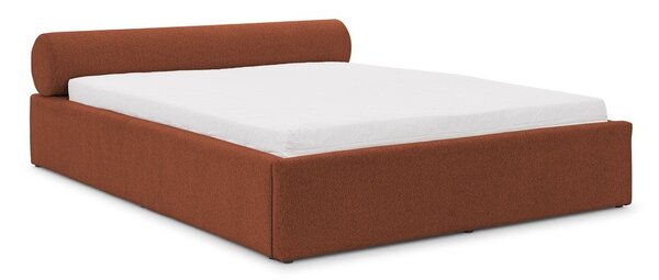 Oblazinjena zakonska postelja s prostorom za shranjevanje z letvenim dnom 160x200 cm v barvi terakote Cille – Ropez