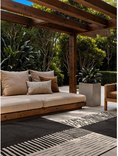 Črna/kremno bela notranja in zunanja preproga 120x170 cm Haringey Acacia – Ted Baker