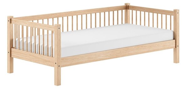 Otroška postelja iz masivne bukve z letvenim dnom 90x200 cm v naravni barvi Forrest – Vipack