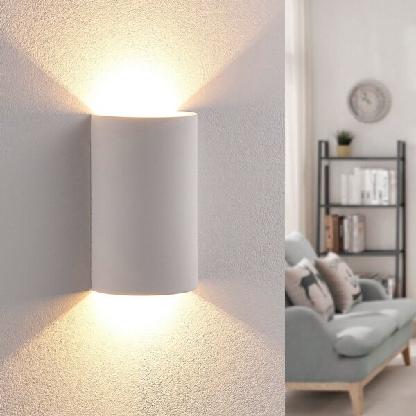 Lindby LED stenska svetilka Jenke, višina 16 cm, bela, omet, Bela, Dnevna soba / jedilnica, Mavec/glina, Sodobni