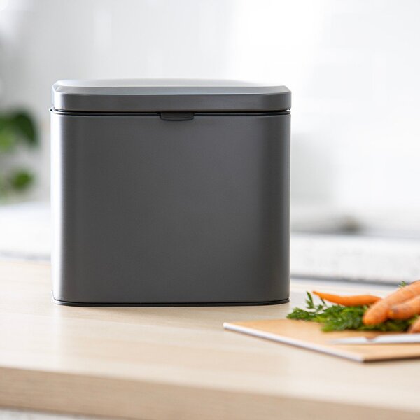 Temno siv koš za biološke odpadke 4 l Essentials – Ladelle