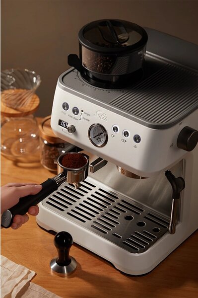 Solis Grind & Infuse Perfetta White espresso aparat