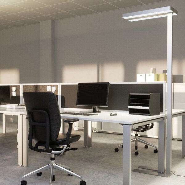 Arcchio LED-stoječa svetilka Logan Neo, srebrna, z možnostjo zatemnitve, kovina, zatemnjen, Kovinska, Študija / pisarna, Aluminij, Sodobni