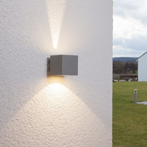 Lucande LED zunanja stenska svetilka Jarno, srebrna, kovina, 9cm, Siva, Kovina, Sodobni, Stenska vtičnica zgoraj / spodaj