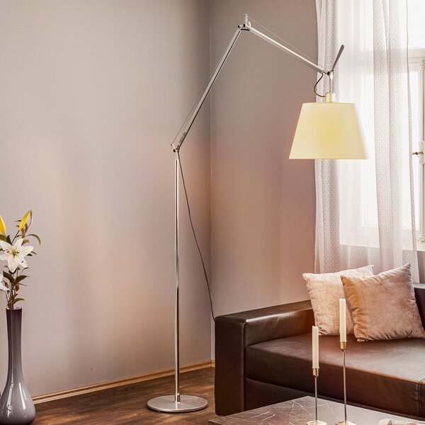Artemide Stojna svetilka Tolomeo Mega, bela/aluminij, pergament, z možnostjo, zatemnjen, Kovinska, Dnevna soba / jedilnica, Kovina, Dizajn