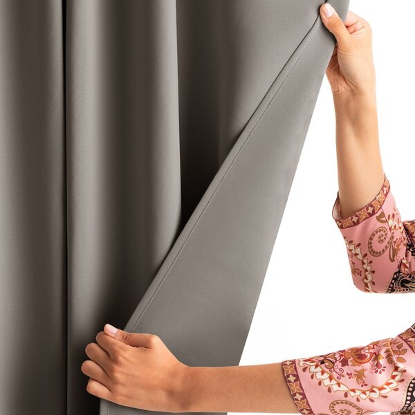 Sivo-bež zavesa za delno zatemnitev 140x245 cm Kierra – Restilo
