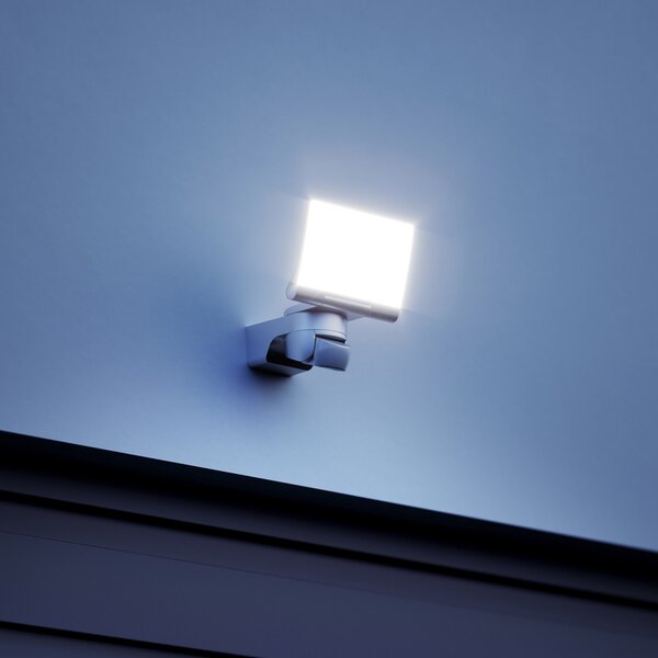 STEINEL zunanji senzorski reflektor XLED Home 2 S, bel, IP44, Bela, Plastika, Sodobni