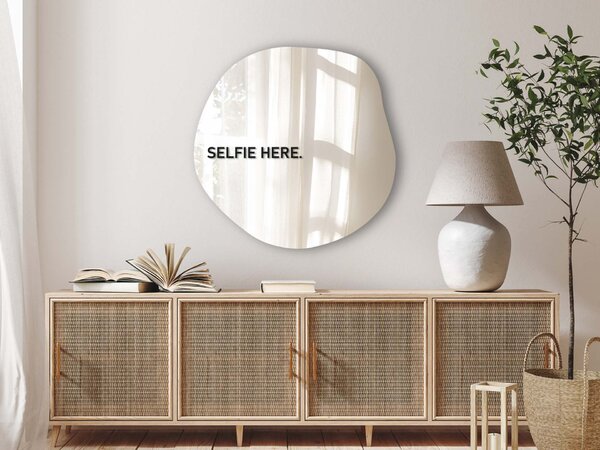 Nalepka za ogledalo S22 – SELFIE HERE