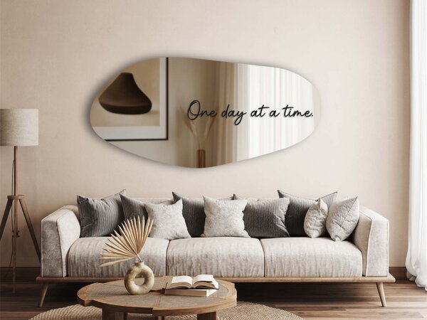 Nalepka za ogledalo S24 – One day at time