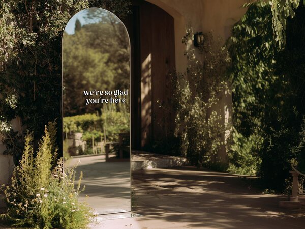 Nalepka za ogledalo S43 – We're so glad you're here