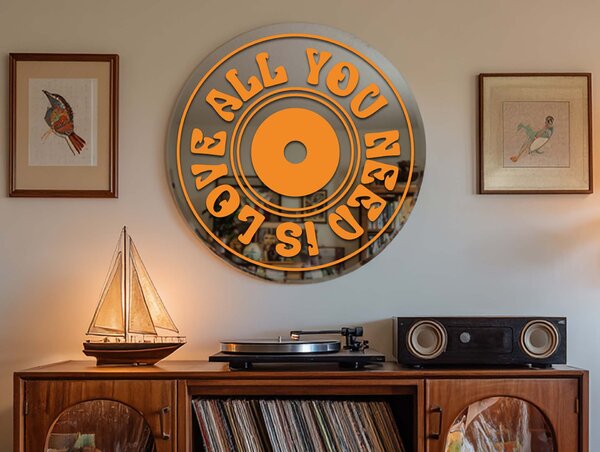 Nalepka za ogledalo S42 – CD- All you need is love
