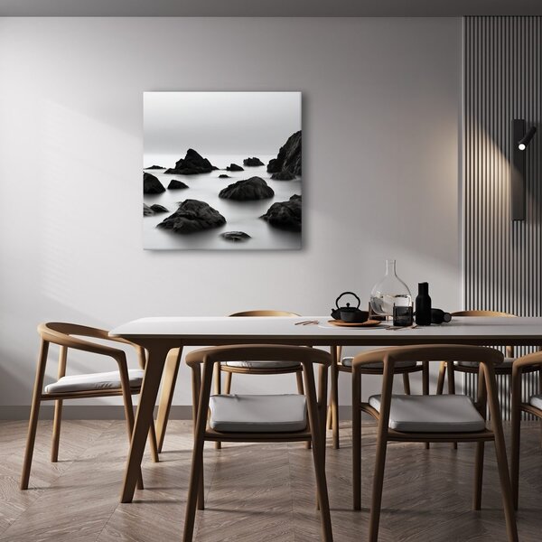 Slika minimalistična obala s skalami