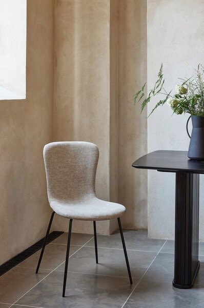 Bež jedilni stol Delta – Unique Furniture
